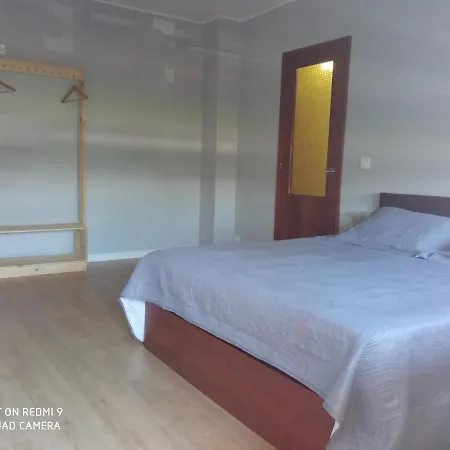 Ecorooms בית הארחה *